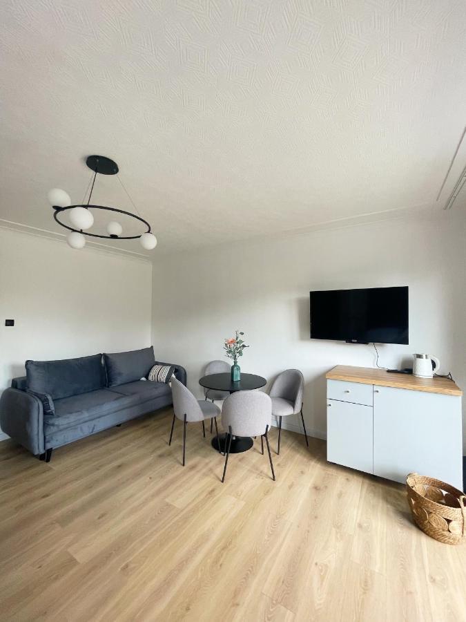 Dubois Apartment *